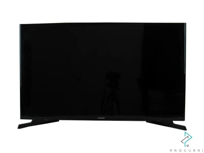 $150 • Buy Samsung 32  HD Flat TV H4000 Series 4 - UN32J4000AF - Just TV