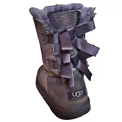 Ugg Bailey Bow Purple Gray Metallic Lizard Suede Sheepskin Ankle Boot 4 US/34EU • $29.95