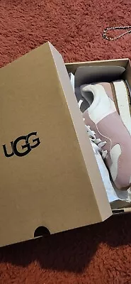 UGG W Retainer Ladies Trainers New In Box Size 6.5 • £54.99