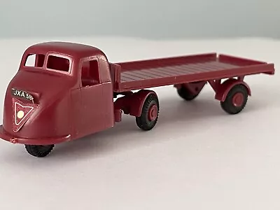 Merit 5015  “OO & HO Gauge” - Scammell & Trailer • £2.99