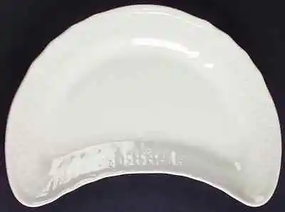 Mikasa Renaissance White Crescent Salad Plate 390838 • $59.99