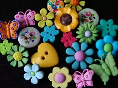 Awesome Colorful Vintage & New Flower & Butterfly Buttons • $7.99