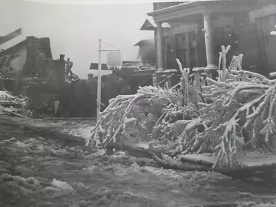 Vintage Montreal Press Photo Photograph - House Fire Firefighting Ice  • $34.99