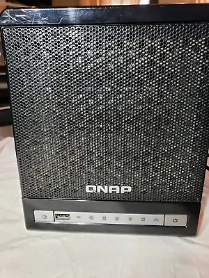 £340 • Buy 4TB QNAP TS-409 Pro 4-Bay NAS 4 X 1TB Drives Included