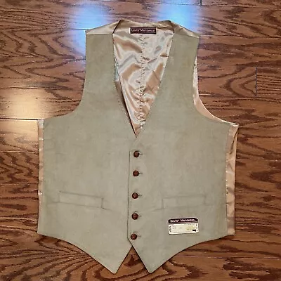 Vtg Levi's Menswear Corduroy Vest Size 42R (L) Tan Leather Buttons Western USA • $39.99