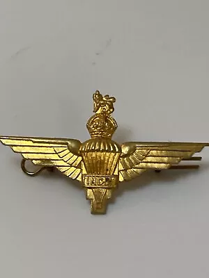 Original Parachute Regiment India  Cap Badge • $18.94