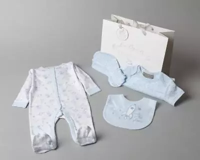 * Space Five Piece Layette Set With Gift Bag • £10.51