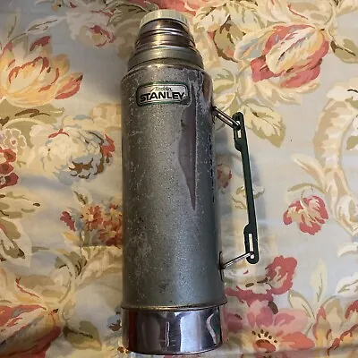 VINTAGE Aladdin STANLEY Green Vacuum Bottle THERMOS A-944DH 1 Quart Made In USA • $30