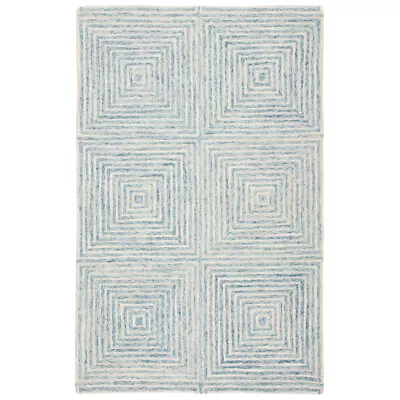 SAFAVIEH Metro MET454L Handmade Light Blue / Ivory Rug • $74.99