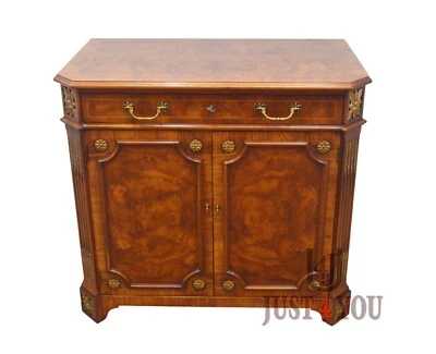$1750 • Buy EJ VICTOR  Server Cabinet
