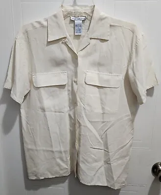 Vintage Anna And Frank Women's Short Sleeve Button Up Shirt 100% Silk Size Small • $12.74