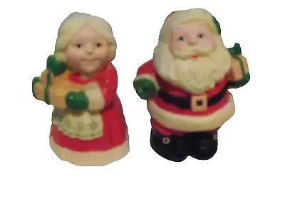 Vintage Hallmark SANTA & MRS CLAUS 3  Plastic Salt & Pepper Shakers Holding Gift • $4