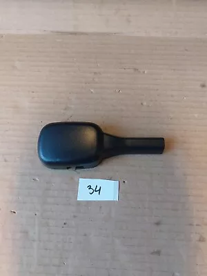 2013 HYUNDAI I30 RAIN SENSOR Cover 96010-1H300 • $15.16