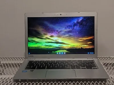 Toshiba Chromebook Laptop  • £50
