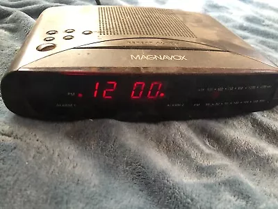 Vintage Magnavox AJ 3440/17 AM/FM Weather Dual Alarm Clock Radio Tested & Works • $10