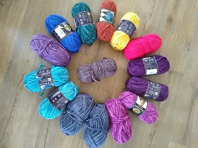 £230 • Buy Lion Brand Wool-Ease Tonal Yarn (Discontinued) - 15 Balls Various Colours