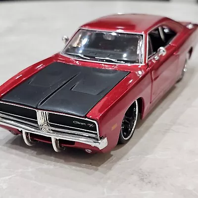 Maisto 1:25 1969 Dodge Charger R/T Diecast Model Racing Car Red No Box 1:24 • £25.25