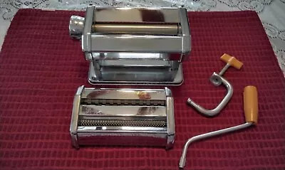 Vintage Pasta Queen Machine - Gourmet Himark Kitchen- #15-4595 • $28