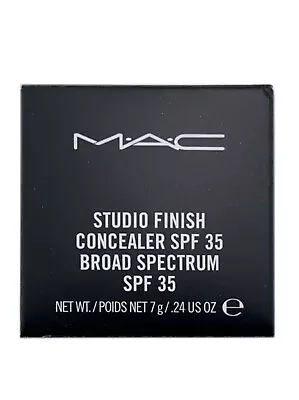 Mac Studio Finish SPF35 - Concealer NC40 - Full Size - New 🎁 • $23