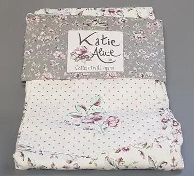 Katie Alice Retro Vintage 100% Cotton Floral Apron / Pinny  • £16