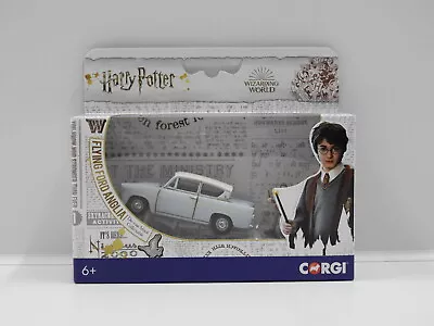 1:43 Flying Ford Anglia With Figurines  Harry Potter  Corgi CC99725 • $71.36