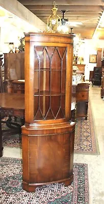 English Mahogany Wood 2 Door Corner Cabinet With 3 Shelf  • $1400