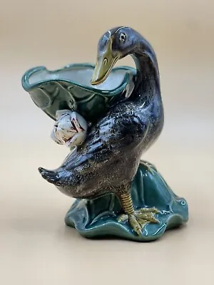 Majolica Black Duck In Thrush Vase 12 Inches Tall • $93.09