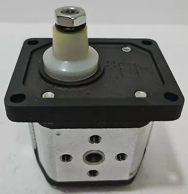 Marzocchi Ghp2-d-13 Hydraulic Gear Pump 106646955 • $299.99