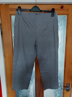 £9.99 • Buy 12 Short Marks & Spencer Black White Check 50s Rockabilly Capri Trouser Pin Up