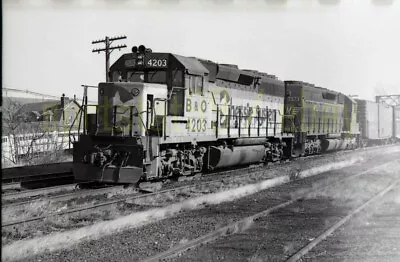 BO Baltimore & Ohio EMD GP40-2 Locomotive #4203 - Vintage Railroad Negative • $19.45