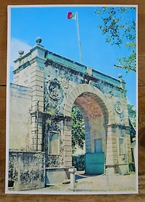 The Border Gate Separating Macao From The China Mainland -Vintage 1993 Postcard  • $3