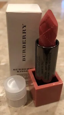 $16 • Buy BURBERRY KISSES HYDRATING LIPSTICK #05 Nude Pink With Tester Box & Cap
