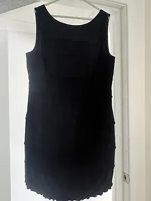 Review Black Dress Size 16 • $19.99