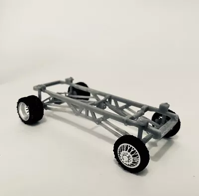 1:64 Ford F350 Dually Lifted Truck Frame.(Truck Body And Wheels Not Included) • $20