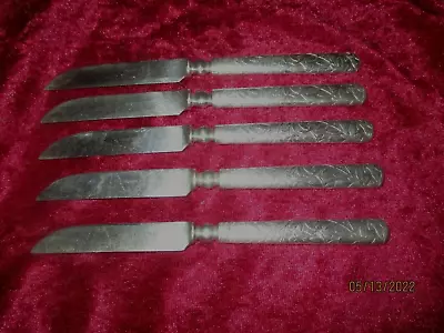 Antique Meriden SP Co. Arabesque Set Of 5 Fruit Knives Silver Plate 6 5/8  • $12.99