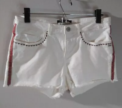 $19 • Buy Scotch & Soda Vagabond Voyage Denim Shorts Sz 27 White