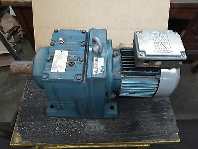 SEW DFT90L4 2 HP Motor W/ Gear Reducer 230/460 VAC 3 Phase 14 RPM • $599