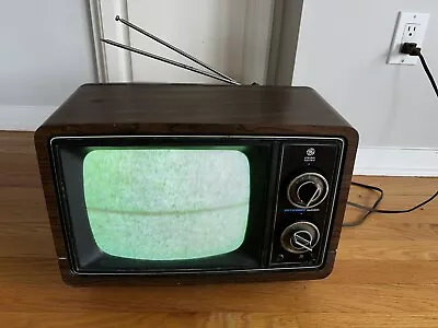 Vtg Ge Gaming Tv Television Portable Rca 1980s Receiver Retro Aa5330wd • $79.99