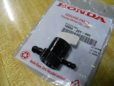 16950-z0y-003 Genuine Honda Petcock Assembly Fuel Shut Off Valve  • $12.99