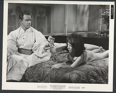 $42.99 • Buy RICHARD CRENNA SHIRLEY MACLAINE In @Col John Goldfarb Please Come Home '65 DRINK