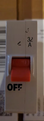 £4 • Buy Wylex Plug In MCB Fuse Replacement B6  B32  - NO BASE SHIELD 