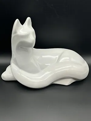 Vtg Large Haeger White Ceramic Cat Sculpture Figure 14.5  • $69.95