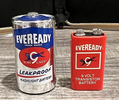 Vintage Eveready 9 Volt Transistor And Size D 9 Lives Flashlight Batteries • $19.99