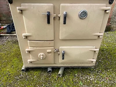 1953-55 Rayburn Aga Cooker • £25