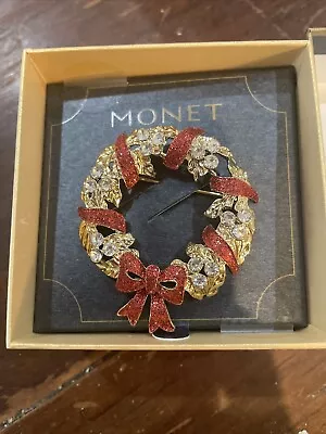 Monet Wreath Brooch Pin Gold Tone New In Box • $19.99