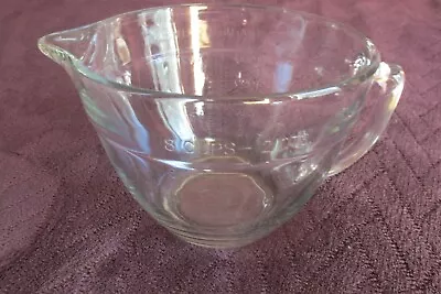 Pampered Chef 8 Cup 2 Qt  Glass Measuring Bowl GUC Pour Spout No Lid • $9.95