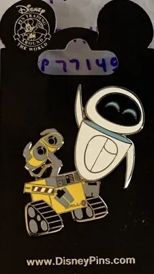 WDW DISNEY PIXAR 2010 WALL-E & EVE 2 PIN Set - New On Card - PinPics #77147 • £24.08