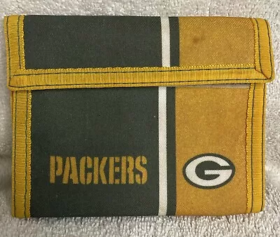 Vintage 1980's Rainbow Of California Hook + Loop Nylon Wallet Green Bay Packers • $29.95