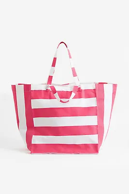 H&M Cotton Canvas Beach Bag • $22.50