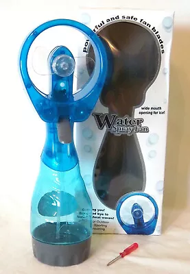 WATER SPRAY FAN With SAFE FAN BLADES And WIDE OPEN MOUTH 11  TALL BLUE COLOR NEW • $5.90